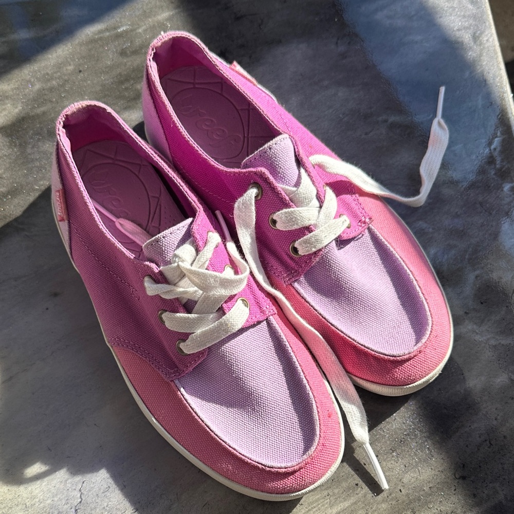 REEF deckhand 2 Pink / purple canvas sneakers Size 4
